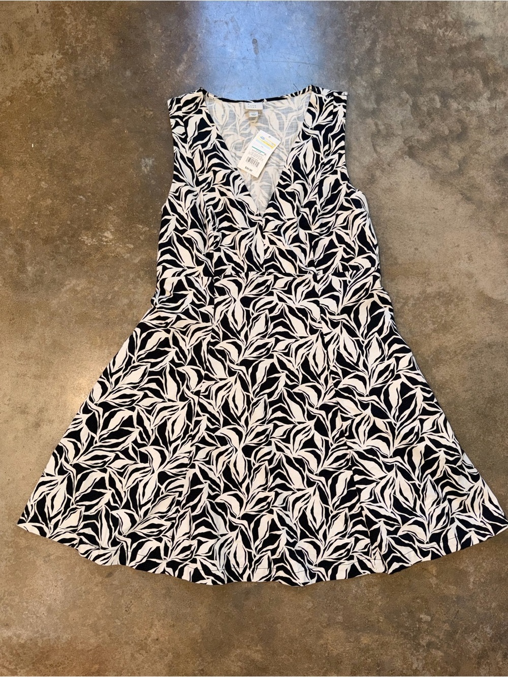 NWT A New Day Black White Botanical Print Sleeveless Fit Flare Dress 14